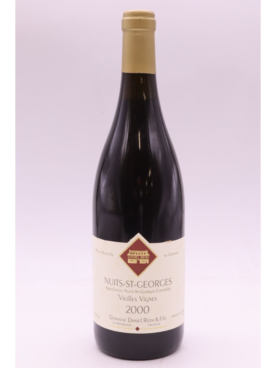vue du vin Daniel Rion Nuits Saint Georges Vieilles Vignes 2000