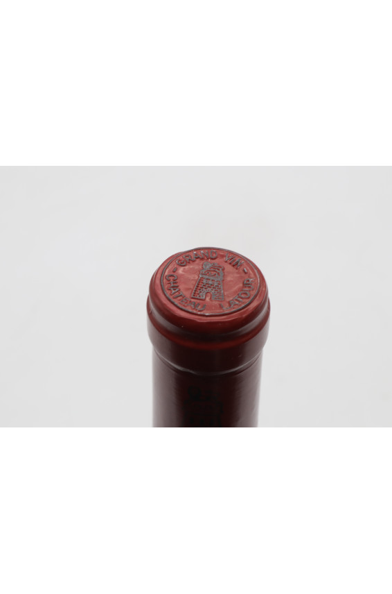 라투르 (Latour) 1986