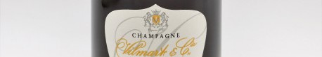 La photo montre une bouteille de vin du domaine Vilmart & cie en Champagne
