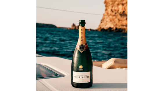 Des trésors enfouis dans les caves de la maison Bollinger !